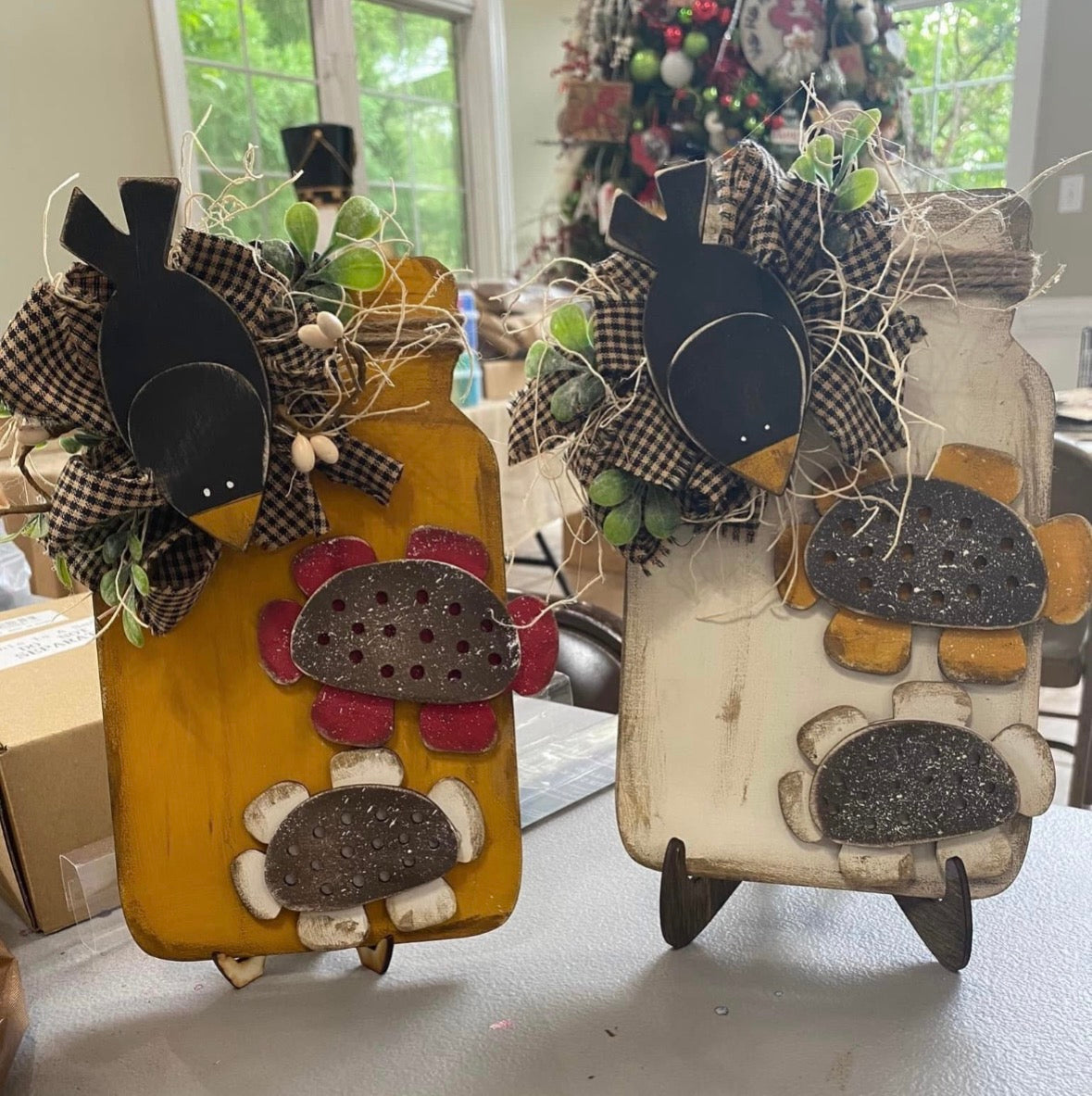 Mason Jar with sunflowers and crow #80