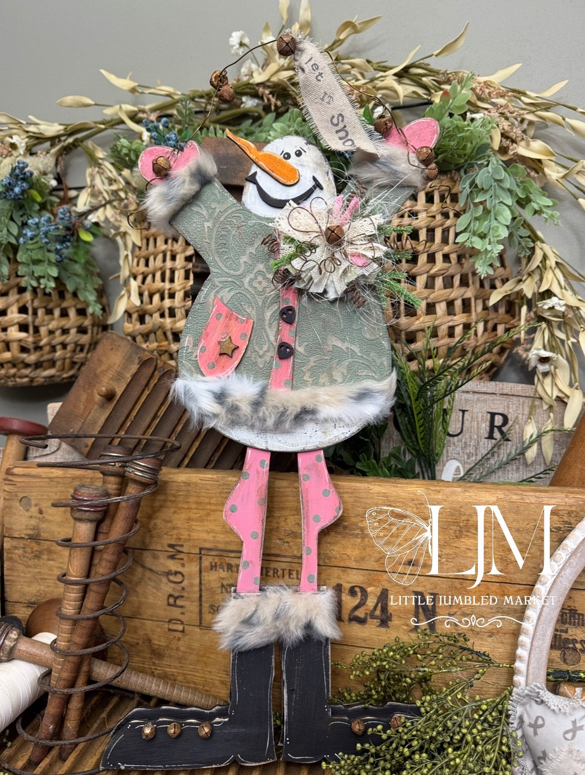 Wonky standing snowman #240
