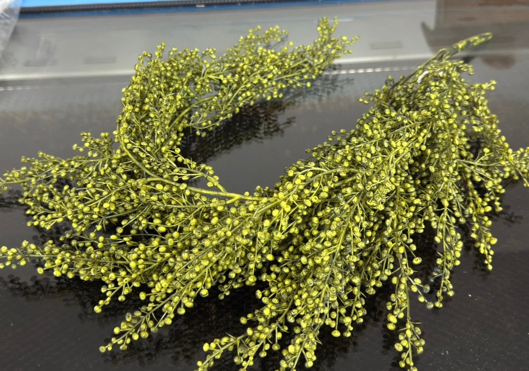 Green berry bush