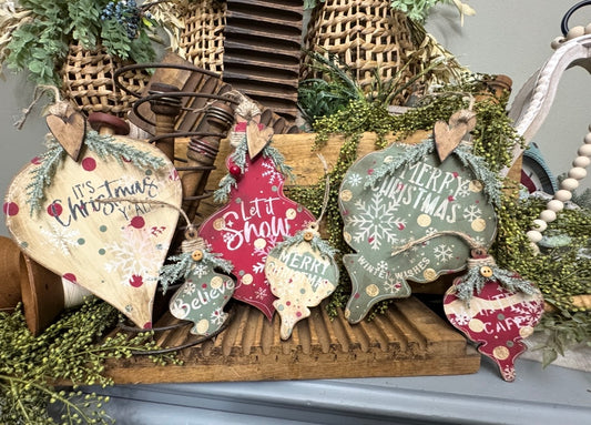 Wonky ornament set 5pc. #279